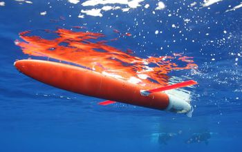 Spray glider in the water