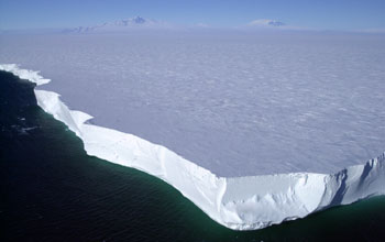 The northern edge of the giant iceberg B-15A, located close to Ross Island, Antarctica