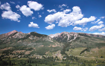 Photo of the Rocky Mountain Biological Laboratory in Colorado.