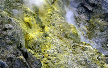 Fumaroles and sulphur deposits on the lava dome of Merapi