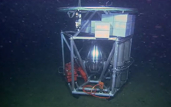 Lab in a can on the seafloor