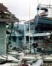 Debrie piled five meters high in Banda Aceh province