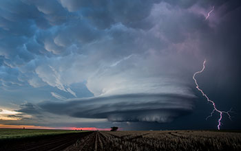Supercell thunderstorm near Moscow, Kansas
