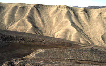 Photo showing the barren arctic landscape of Ellesmere Island.