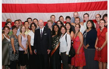 Photo of Summer Institute in China, Class of 2007, with the U.S. Ambassador to China.