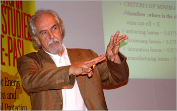 Professor Roberto C. Villas Boas