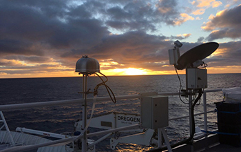 Aerosol filter samplers probe the air over the Southern Ocean